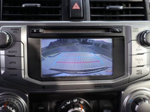 Used 2016 Toyota 4Runner SR5 image 27