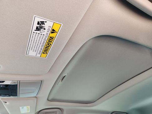 New 2025 Acura TLX w/Technology Package image 18