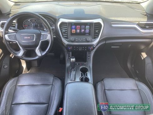 Used 2017 GMC Acadia SLT FWD image 14