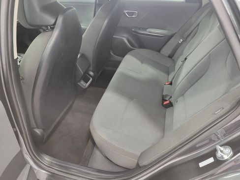 Used 2025 Kia K4 FWD image 46