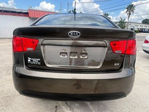Used 2011 Kia Forte EX FWD image 5