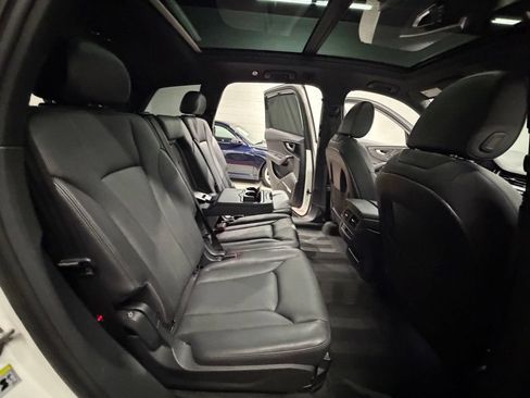 Used 2017 Audi Q7 2.0T Premium Plus AWD/4WD image 28