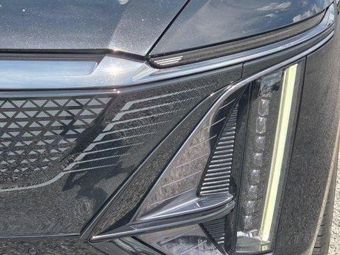 Certified 2024 Cadillac Lyriq Sport RWD image 10