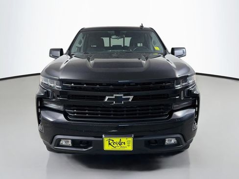 Used 2021 Chevrolet Silverado 1500 RST w/ Convenience Package II AWD/4WD image 2