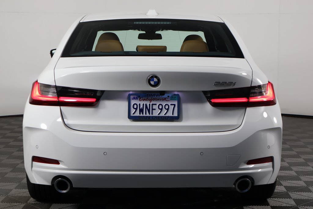 Certified 2026 BMW 330i Sedan w/ Convenience Package RWD image 5
