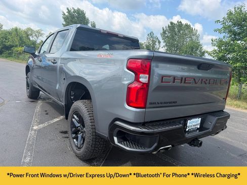 Used 2021 Chevrolet Silverado 1500 LT Trail Boss AWD/4WD image 11