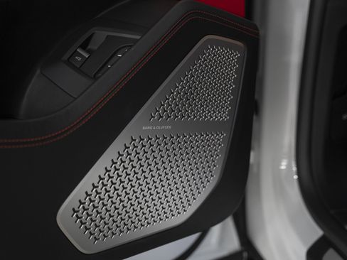 Used 2021 Lamborghini Urus image 23