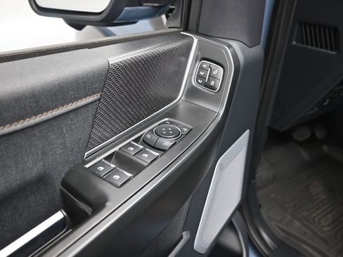 Used 2023 Ford F150 Raptor image 12