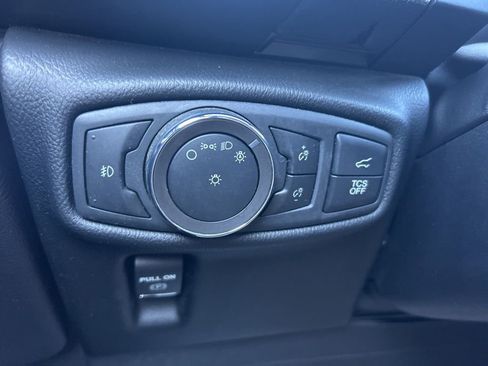 Used 2020 Lincoln Nautilus Reserve image 32