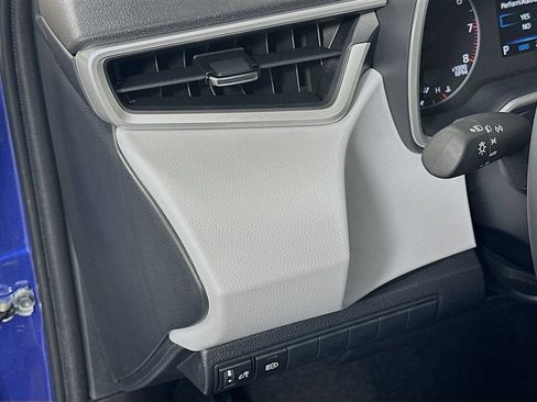 Used 2026 Toyota Corolla SE FWD image 10