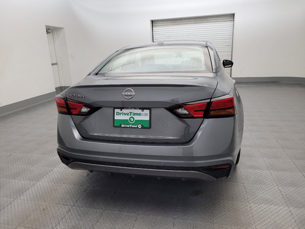 Used 2025 Nissan Altima 2.5 SV FWD image 7