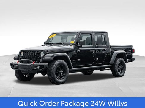 Used 2022 Jeep Gladiator Sport AWD/4WD image 3