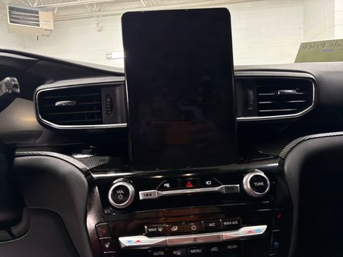 Used 2021 Ford Explorer ST w/ Equipment Group 401A image 21