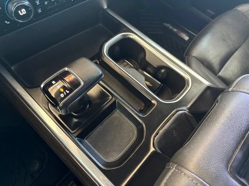 Used 2022 Chevrolet Silverado 1500 LT Trail Boss w/ LT Trail Boss Premium Package AWD/4WD image 23