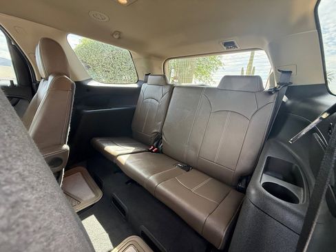 Used 2015 GMC Acadia SLT FWD image 15