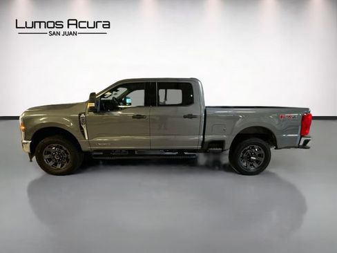 Used 2025 Ford F250 XLT w/ FX4 Off-Road Package AWD/4WD image 4