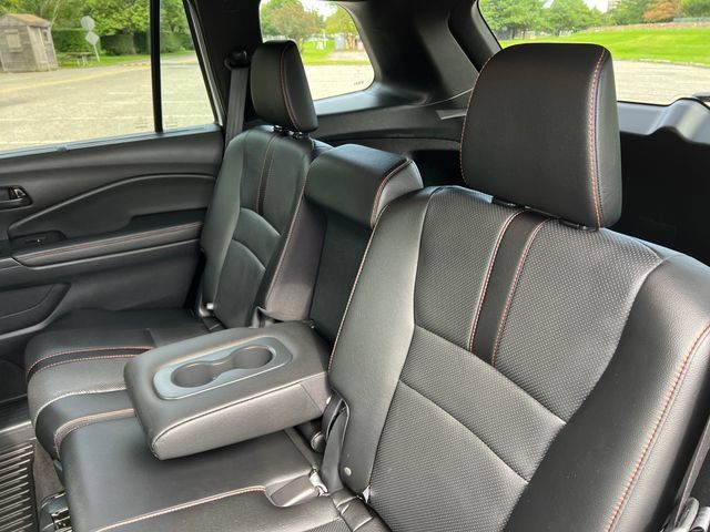 Used 2023 Honda Passport TrailSport image 25