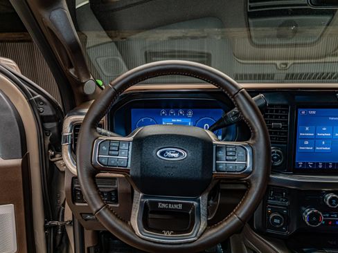 Used 2026 Ford F250 King Ranch w/ Chrome Package AWD/4WD image 17