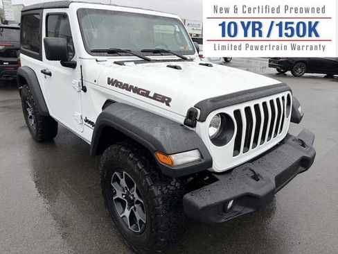 Used 2023 Jeep Wrangler Sport image 3