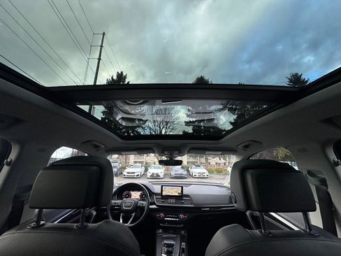 Used 2018 Audi Q5 2.0T Premium Plus w/ Premium Plus Package image 14