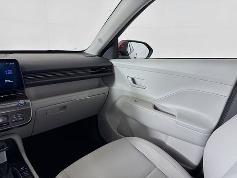 Used 2024 Hyundai Kona SEL image 26