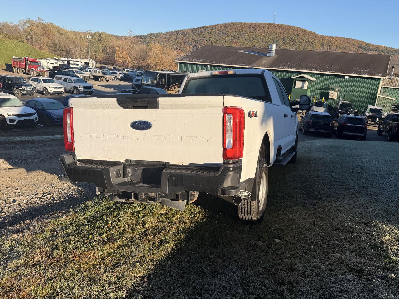 Used 2024 Ford F250 XL AWD/4WD image 2