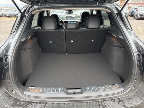 New 2026 Nissan Kicks SR w/ SR Premium Package image 7