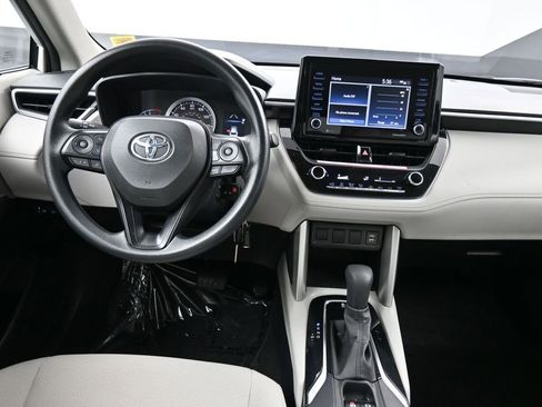 Certified 2022 Toyota Corolla Cross L AWD/4WD image 19