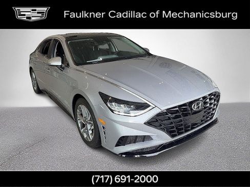 Used 2023 Hyundai Sonata SEL w/ Convenience Package FWD image 3