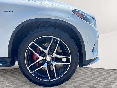Used 2016 Mercedes-Benz GLE 450 4MATIC Coupe w/ Premium Package image 31