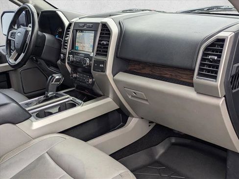 Used 2019 Ford F150 Lariat image 21