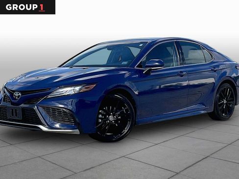 Used 2024 Toyota Camry XSE FWD image 1
