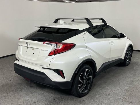 Used 2021 Toyota C-HR Limited image 15