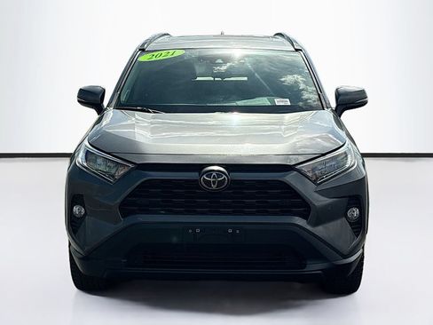 Used 2021 Toyota RAV4 XLE Premium AWD/4WD image 2