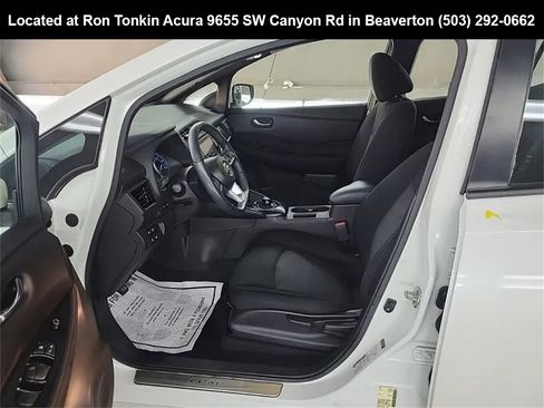 Used 2022 Nissan Leaf SV image 11