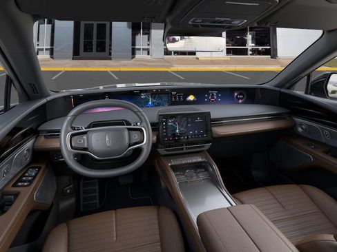 New 2026 Lincoln Nautilus Reserve image 9