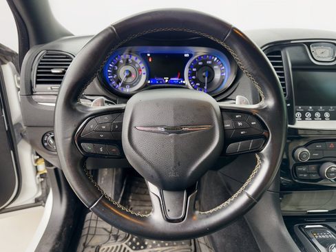 Used 2020 Chrysler 300 S RWD image 10