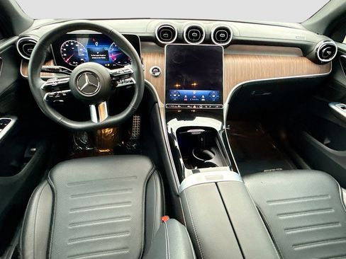 Used 2024 Mercedes-Benz GLC 300 GLC 300 image 15