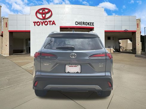 Used 2026 Toyota Corolla Cross XLE w/ Convenience Package AWD/4WD image 6