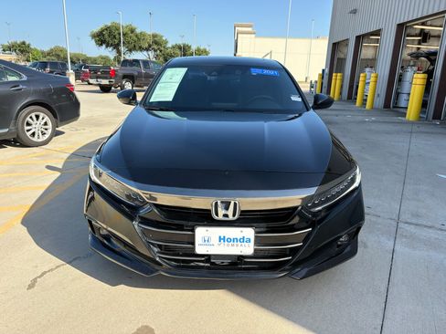 Certified 2021 Honda Accord Sport image 3