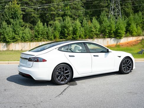 Used 2021 Tesla Model S Plaid AWD/4WD image 18