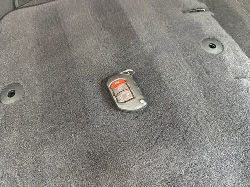 Used 2024 Jeep Wrangler Sport S image 80