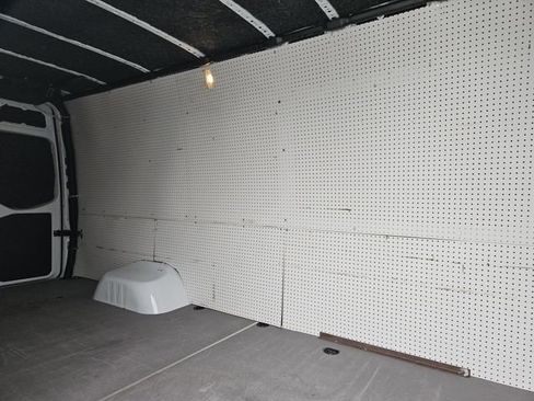 Used 2024 Mercedes-Benz Sprinter 3500 image 25