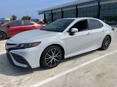Used 2022 Toyota Camry SE w/ Audio Upgrade Package
