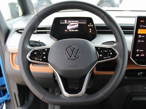 New 2025 Volkswagen ID. Buzz Pro S image 11