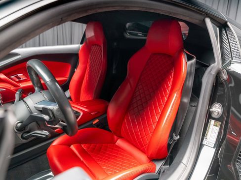 Used 2018 Audi R8 V10 image 56