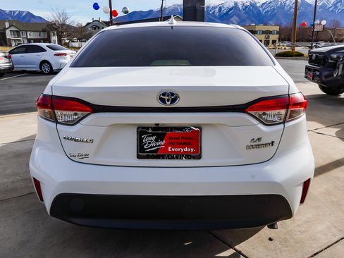 Used 2024 Toyota Corolla LE image 7
