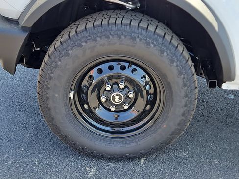 New 2026 Ford Bronco Big Bend w/ Black Appearance Package AWD/4WD image 17