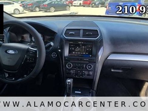 Used 2016 Ford Explorer XLT w/ Equipment Group 202A FWD image 16