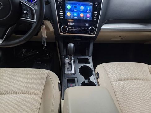 Used 2019 Subaru Outback 2.5i Premium AWD/4WD image 11